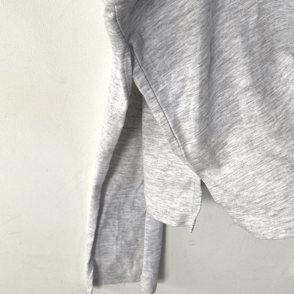 Topshop Heather Gray Cold Shoulder Long Sleeve Scoop Neck Top, Size 4-6, NWT - Picture 5 of 8